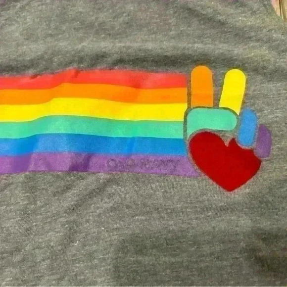 Old Navy grey tank pride top size medium - Picture 3 of 4